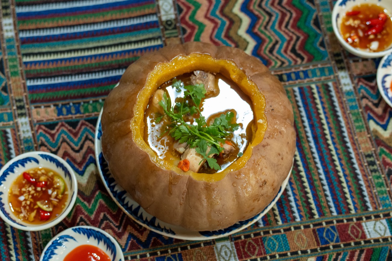 Canh bí nhồi thịt